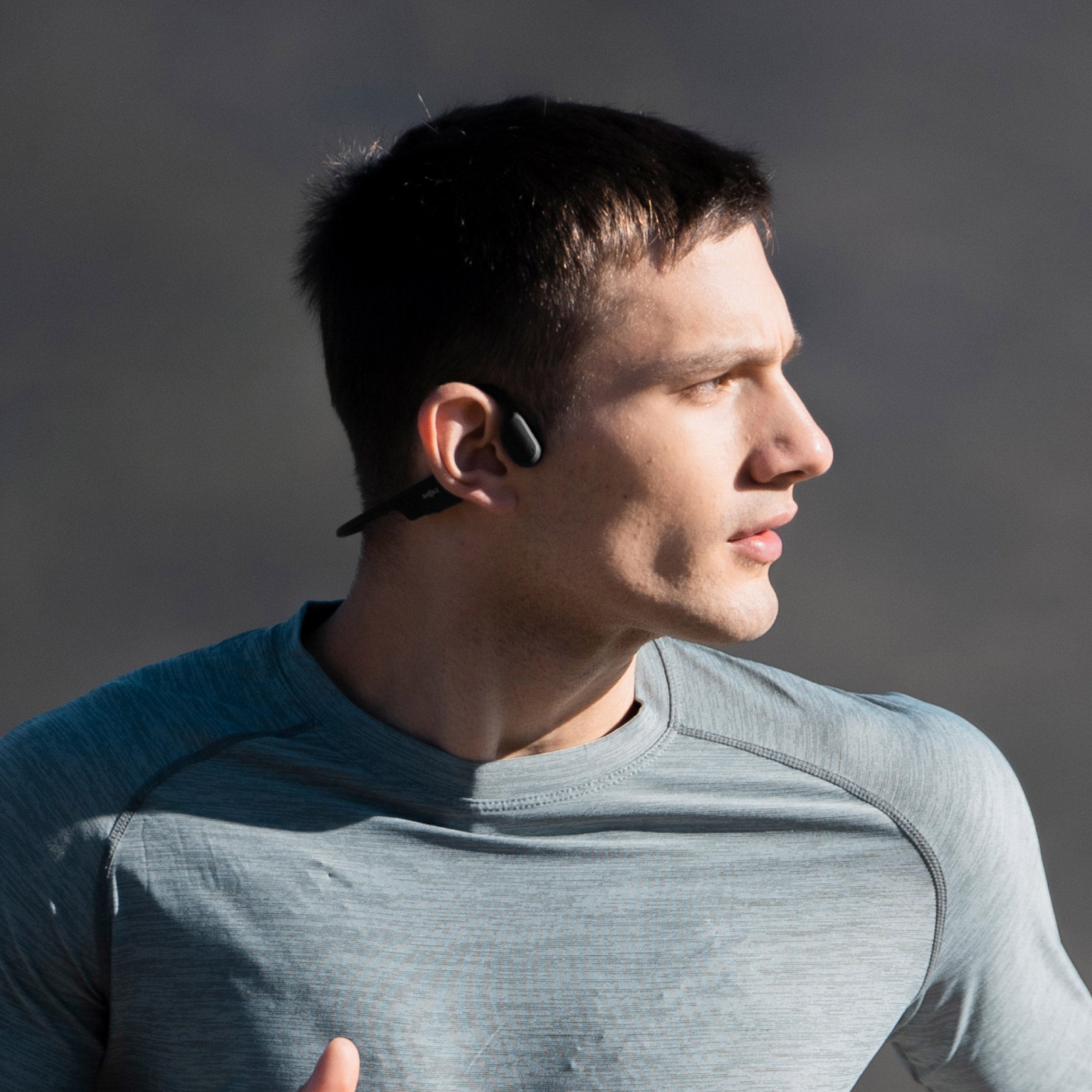 Openrun SE- Open-Ear Bluetooth Wireless Bone Conduction Sport Headphones